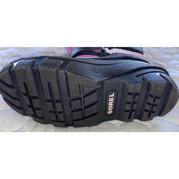 Sorel Flurry Pink Insulated Waterproof Snow Boots Kids Youth Size 4 - Picture 4 of 9